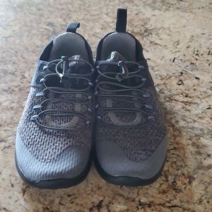Women's Nike shoes US 5.5
